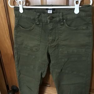 BDG skinny pants